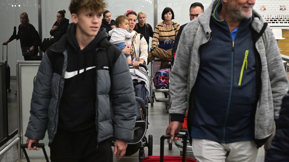 Na pražské letiště dorazil let Smartwings z Dubaje